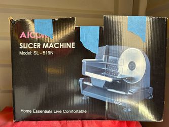 Meat slicer