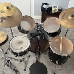 Ludwig Drum Set 5 piece + 5 Cymbals
