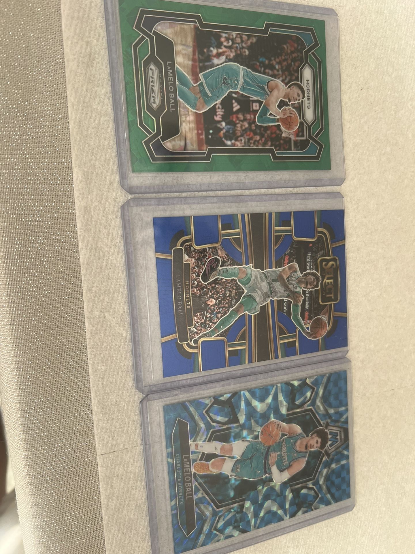 2023-24 Panini Mosaic Mosaic Reactive Blue #122 LaMelo Ball