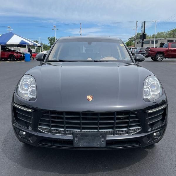 2015 Porsche Macan