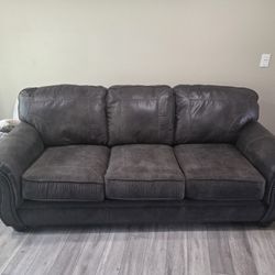 Sofa/couch