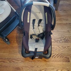 Safety First Carseat And Base
