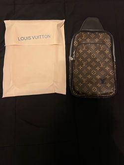 NEW designer crossbody, I have the belt if ur interested just let me know