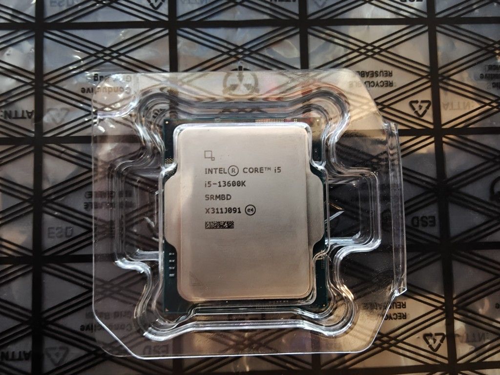 Intel i5 13600k