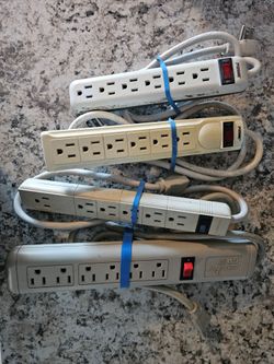 4 Power Strips (variety & used)