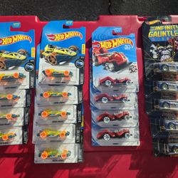 Hot Wheels Sets And Treasure Hunt / Chase