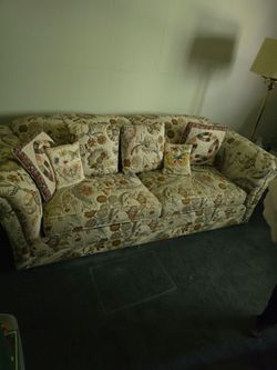 Sofa pullout bed free