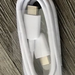 USB-C to USB-C charging cable. White, 3-foot / 1-meter length