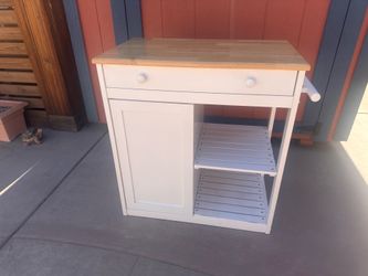Kitchen island