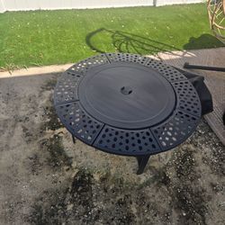 Fire pit and grill attachment