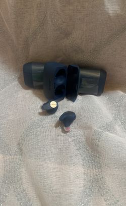 Earbuds