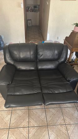 Recliner couches