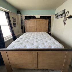 New wind Creek Bed With New Mattress And Boxspring