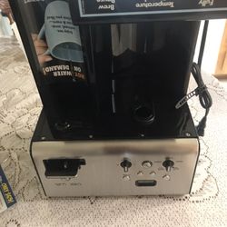 PROGRAMABLE COFFEE MAKER AND espresso