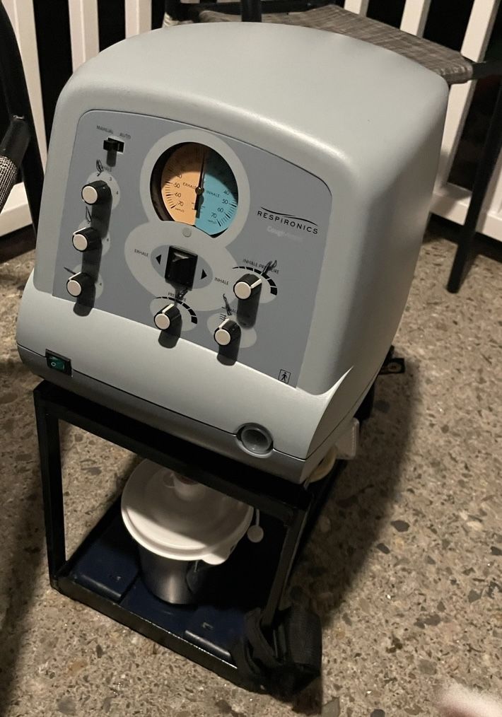 Philips Respironics Assist Device