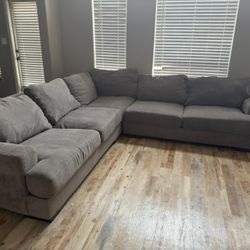 Sectional Couch 