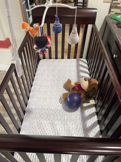 Baby Crib With Mattress And Hanging Toy $50