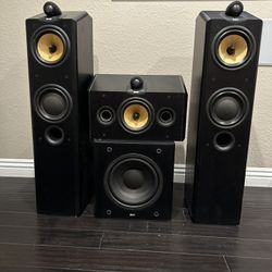 B&W Speaker Set