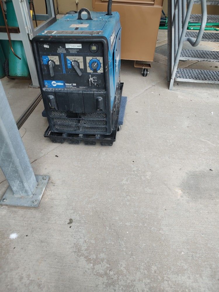 Welder Welding Machine Miller Bobcat