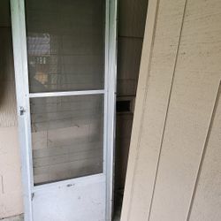 Free Door 