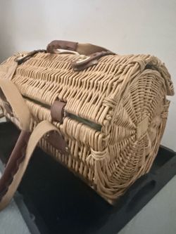 Ralph Lauren Style cylindrical Win/Charcuterie Picnic Basket $95
