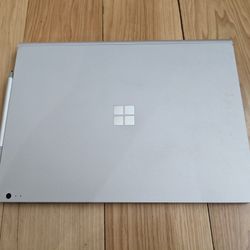Microsoft SurfaceBook 2, Intel I7, 16 GB RAM, 512Gb, Nvidia GTX 1060