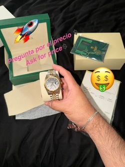 Reloj de alta gama / High-Top watch "Se habla Español/English