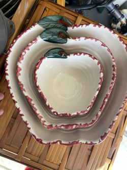 Ceramic bowls