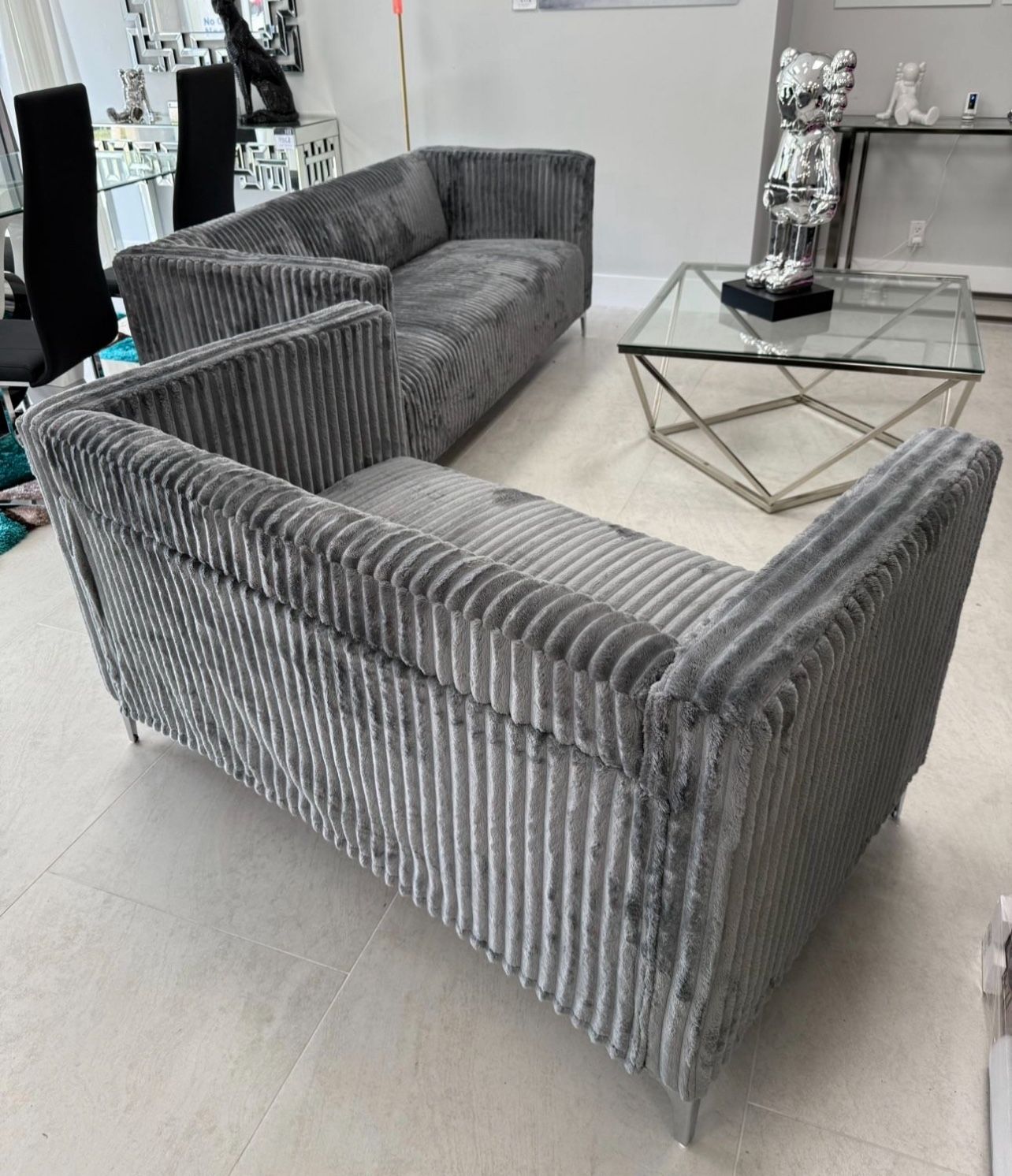 New Sofa And Loveseat In Box 📦 Finance Available No Credit Needed