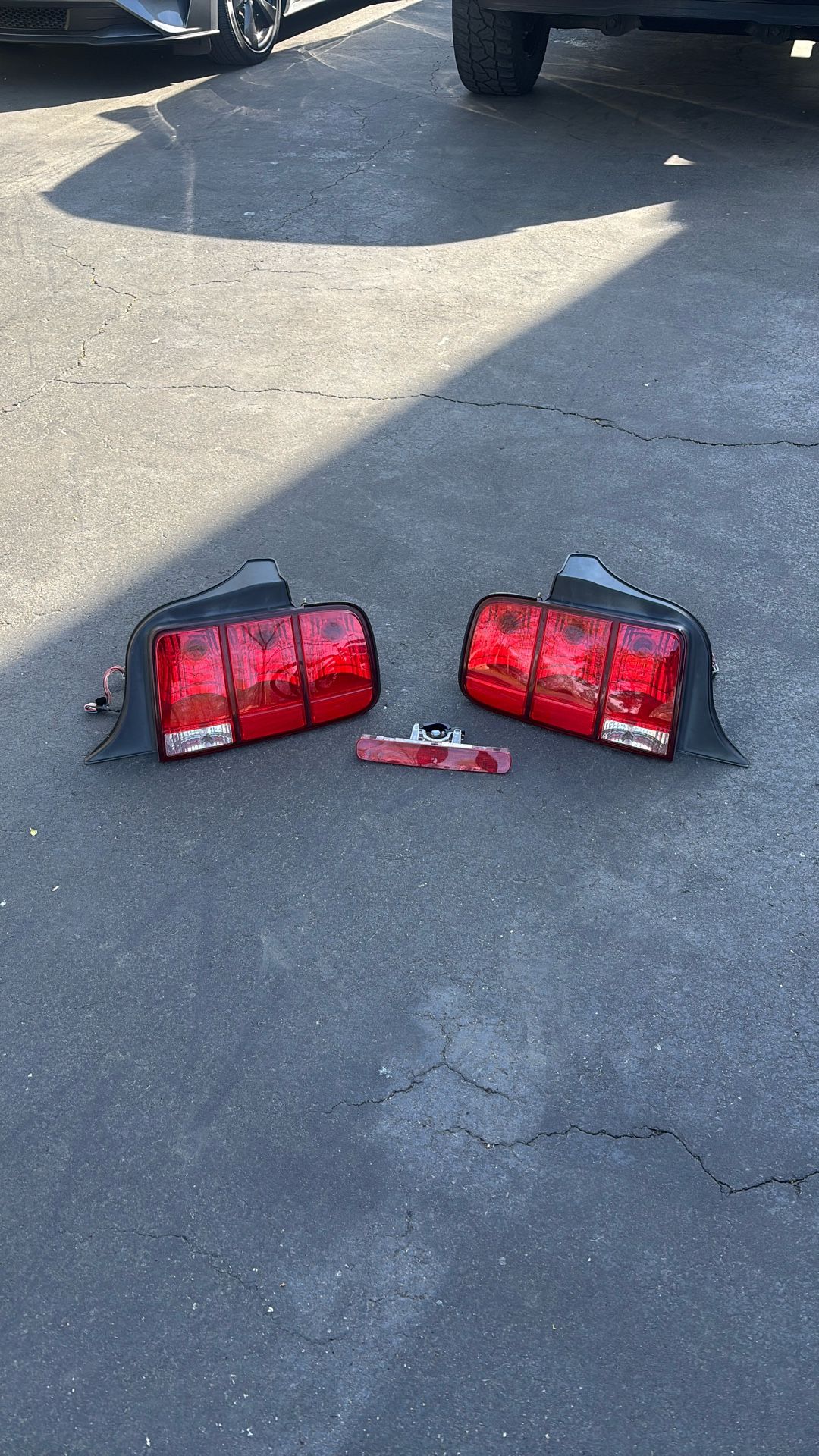 2005-2009 Ford Mustang Tail Lights