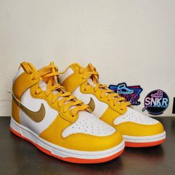 Nike Dunk University Gold