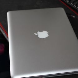 Papo MacBook Pro