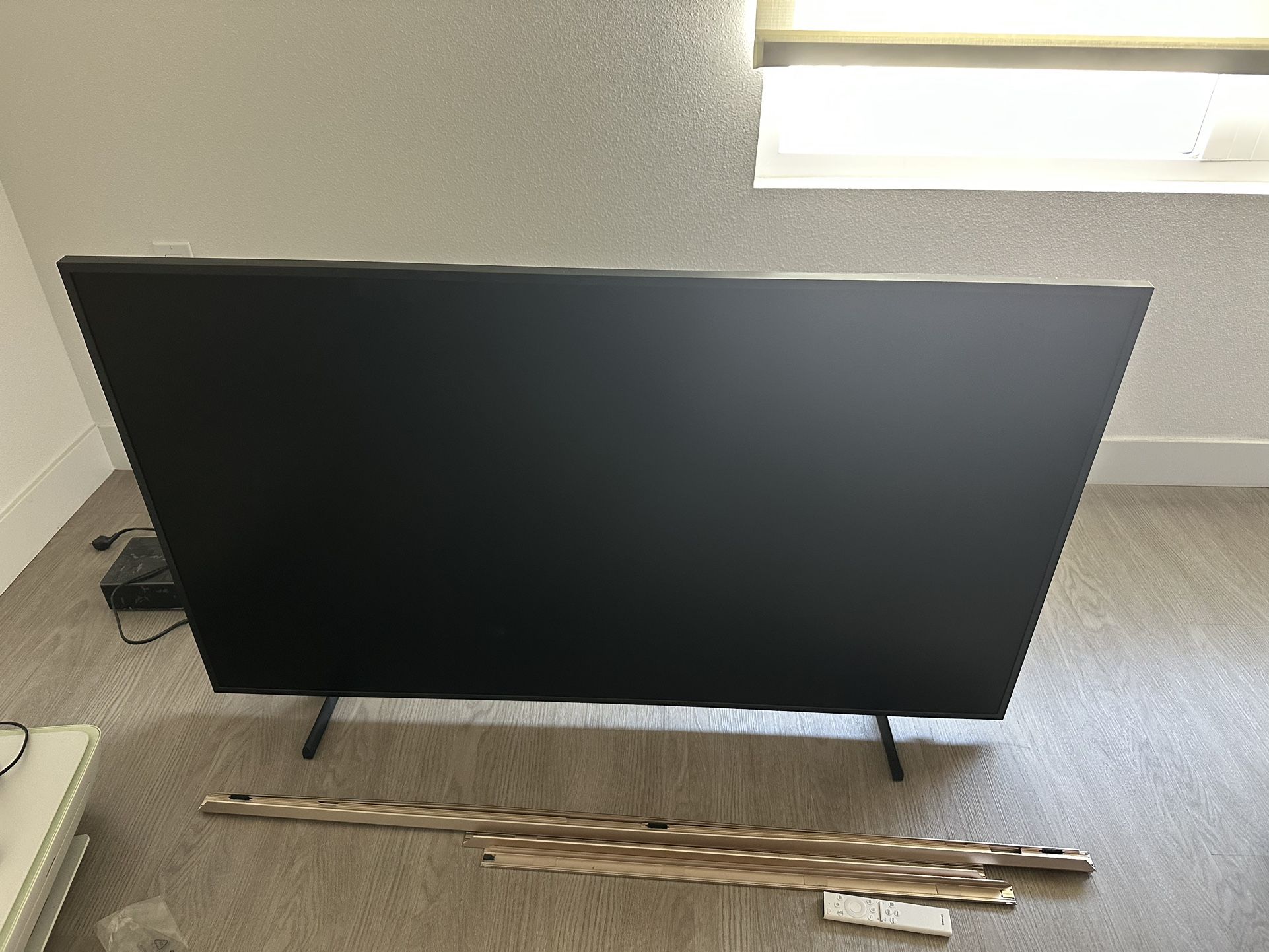 Samsung frame Tv 55 Inches
