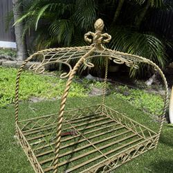 Antique Gold Heavy Dog Bed 