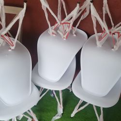 Set of 5 White Chairs