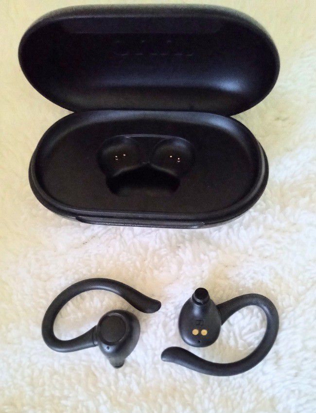 onn Bluetooth Wireless Headphones with Charging Case
