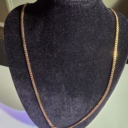 Stainless Steel Gold Tone Chain Necklace 18–20” Classic Link NEWBrand new stainless steel gold tone chain necklace, never worn.