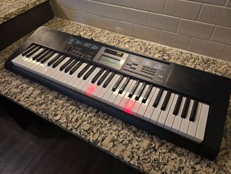 Casio LK-170 Lighted Keyboard – Easy Learning System