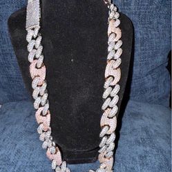 Moissanite Cuban Chain 