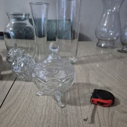 a vintageglass with Tulip  design  coverd  candy bowl or trinket bowl