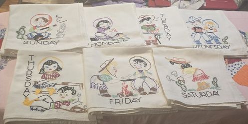 Days Of The Week Flour Sack Towels Set