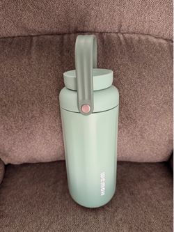 Breastmilk cooler