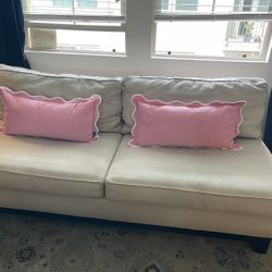 Sofa/couch 