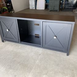 Credenza