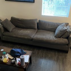 Large 4 person couch great condition