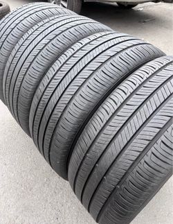 205 60 16 Hankook I sell this Seth of tires with 80% of Life the 4