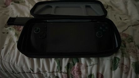ROG Ally X - Black Model- 1 TB SSD- Hall Effect Analog Sticks