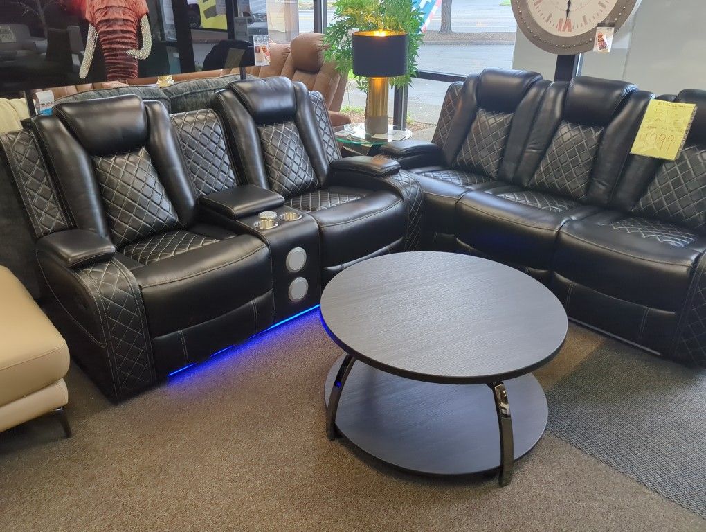 SOFA AND LOVESEAT 