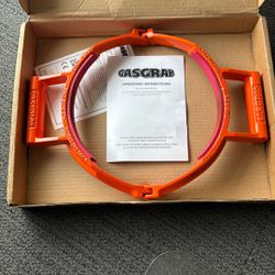  Cylinder Lifting Device