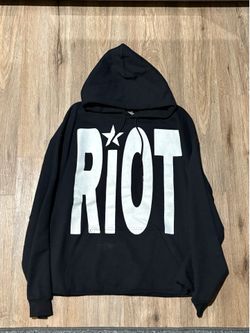 Cropped Riot Hoodie